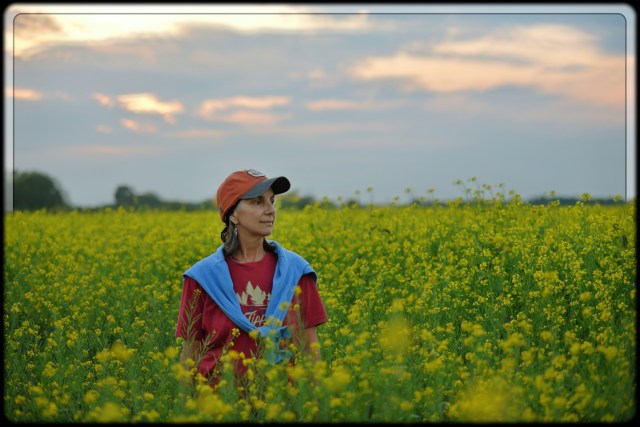 Bonnie Bell Albers in A Flax Field (Lance Albers Photography)