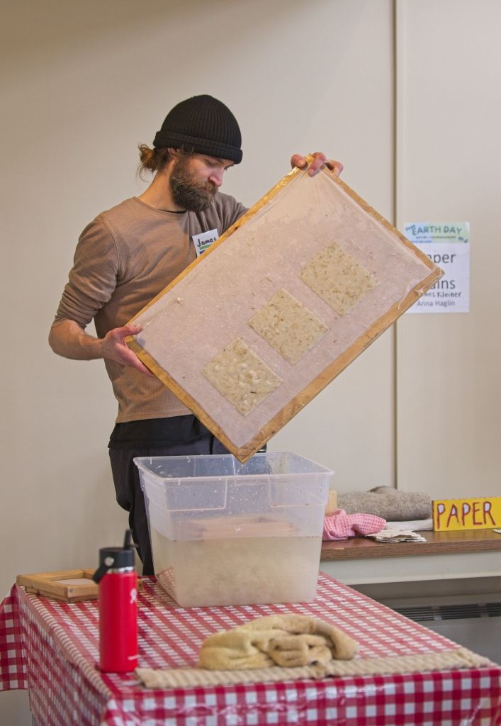 Prairie Wetlands Learning Center Photography by Lance Albers