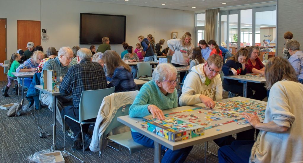 Puzzle Contest at Fergus Falls Library (Lance Albers Photography)